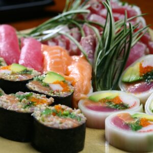 Close Up sushi combination